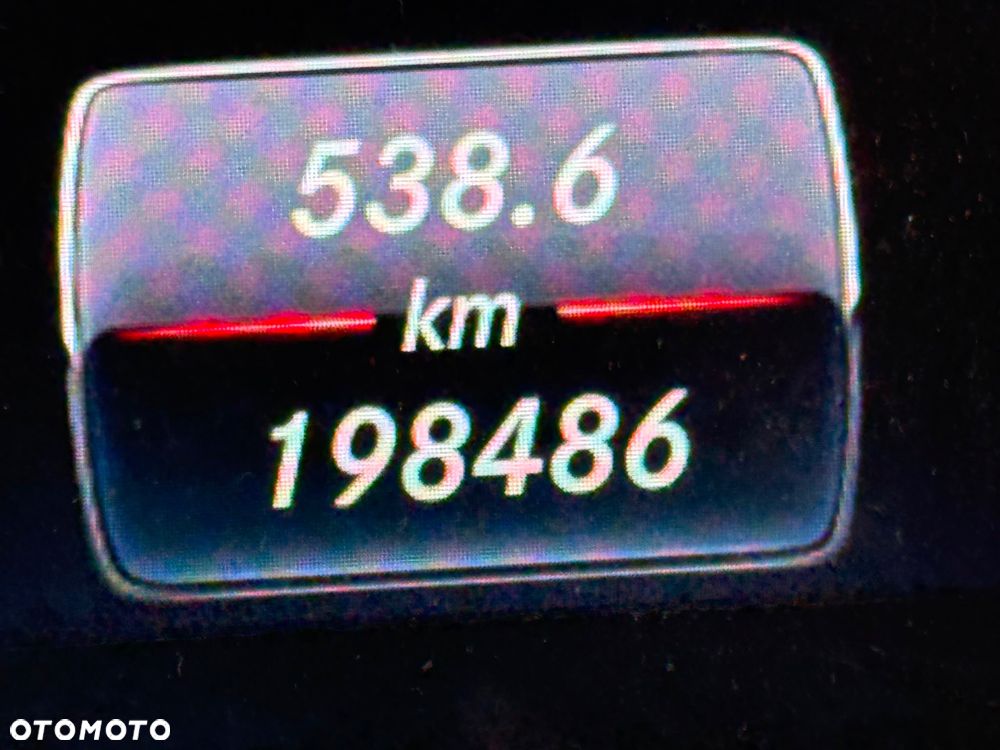 Mercedes-Benz GLE 500 e 4Matic 7G-TRONIC - 17