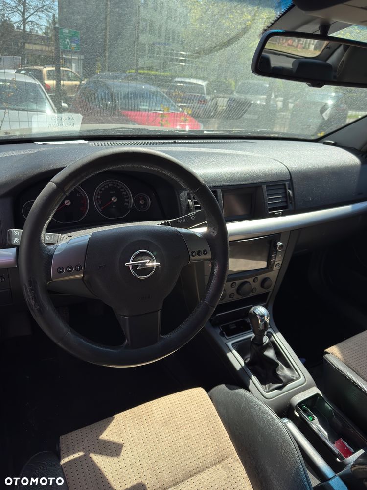 Opel Vectra - 8