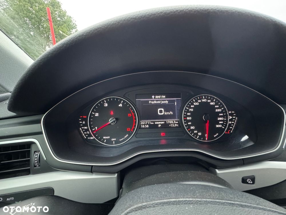 Audi A4 Avant 40 TDI S tronic - 7