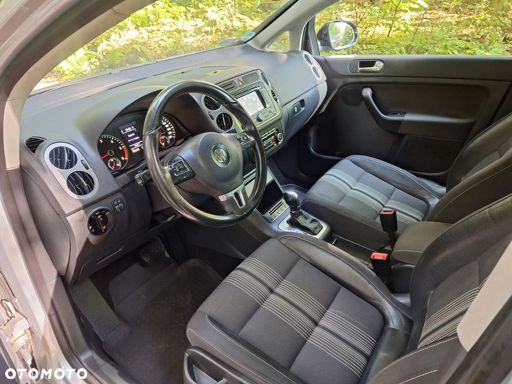 Volkswagen Golf Plus 1.6 TDI Trendline DSG - 9