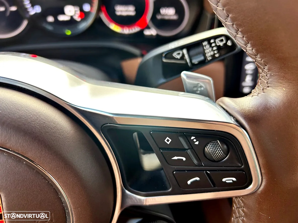Porsche Cayenne E-Hybrid - 16