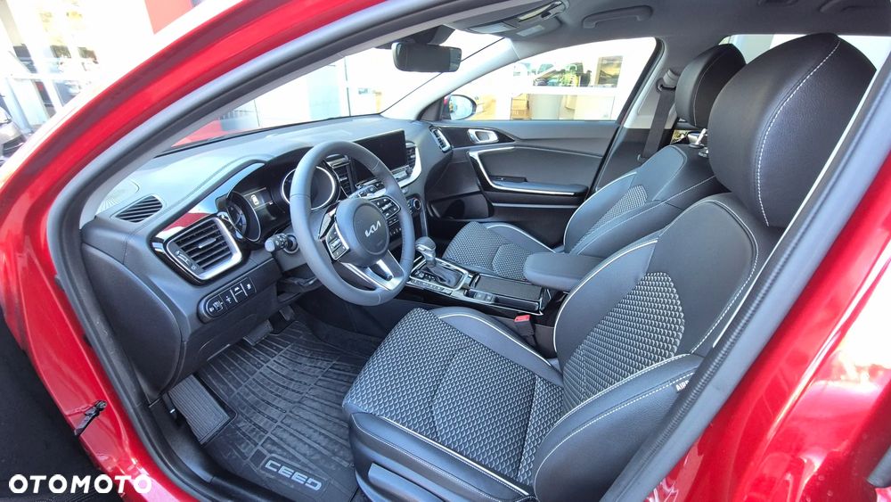 Kia Ceed 1.5 T-GDI M DCT - 12