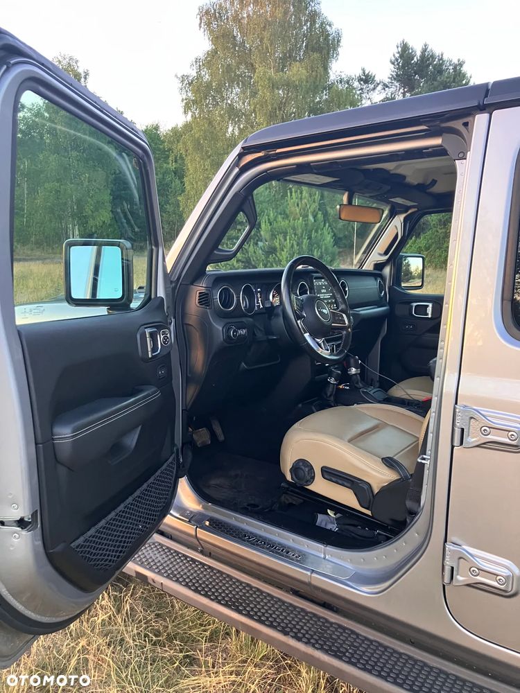 Jeep Wrangler 3.6 Unlim Sahara EU6 - 13