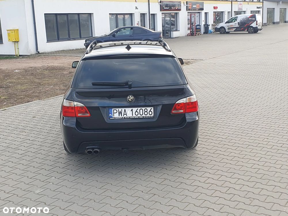 BMW Seria 5 525d - 8