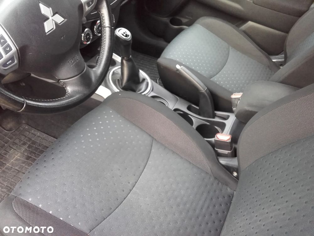 Mitsubishi ASX 1.6 Intense AS&G - 17