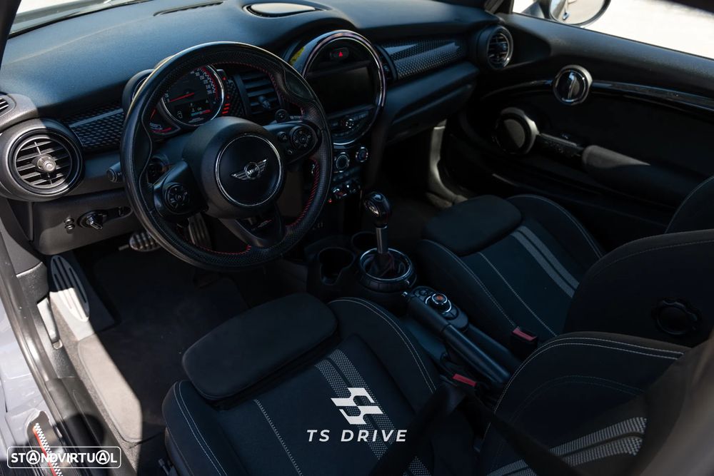 MINI 3 Portas John Cooper Works Aut. - 6