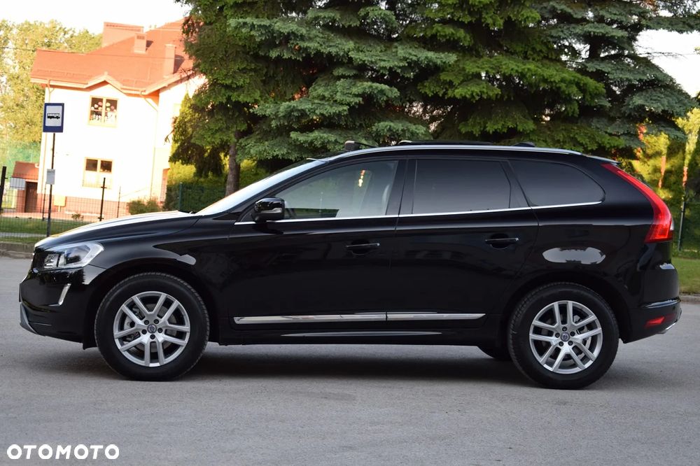 Volvo XC 60 D5 AWD Summum - 9