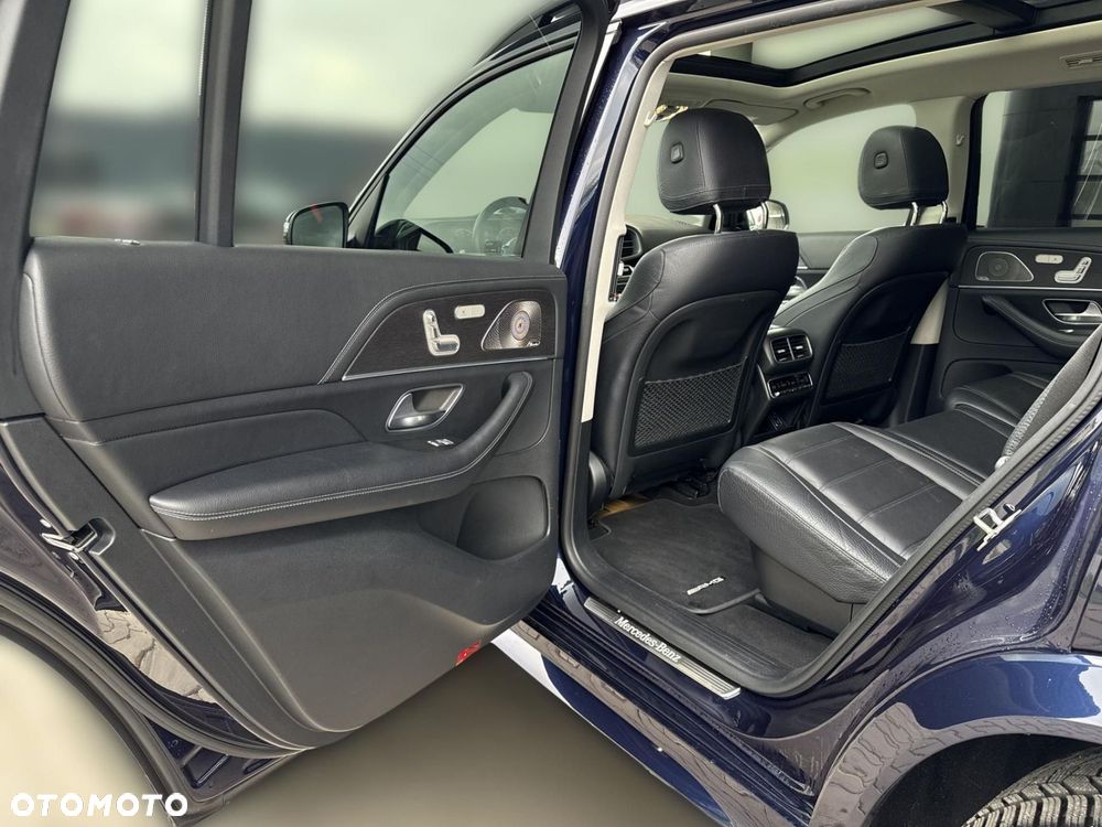 Mercedes-Benz GLS - 18