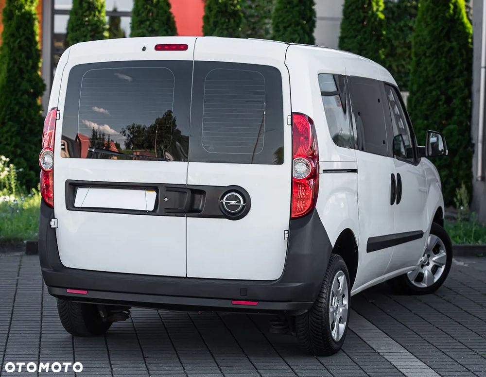 Opel Combo - 12