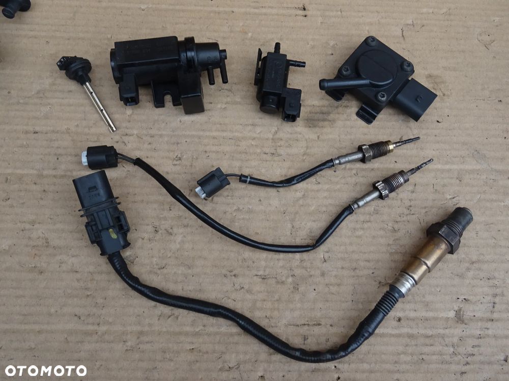 BMW E61 E60 PANEL ZAWÓR OGRZEWANIA PŁYNU NAGRZEWNICY WEBASTO - 11