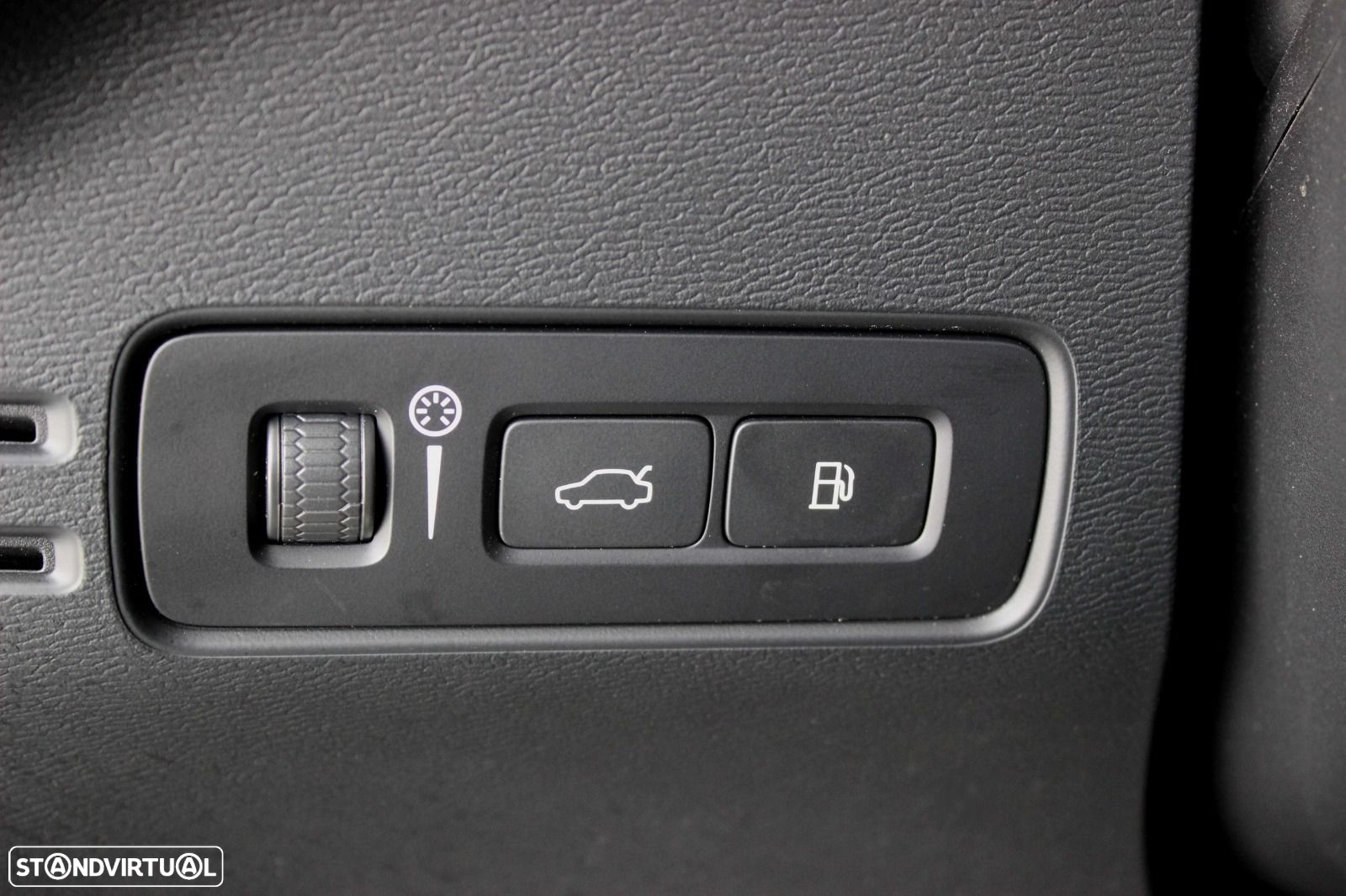 Volvo XC 40 1.5 T5 PHEV R-Design - 19