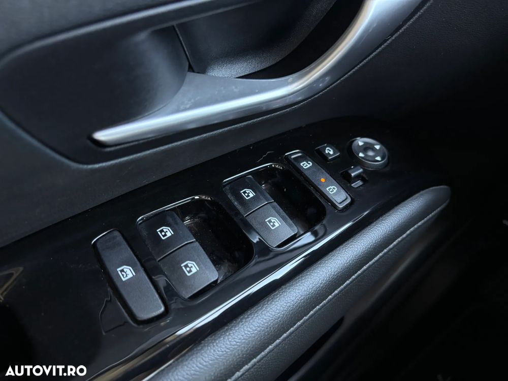 Hyundai Tucson 1.6 CRDi 48V-Hybrid 2WD DCT Trend - 35