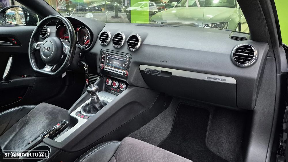 Audi TT Coupé 2.0 TDI quattro S-line - 12