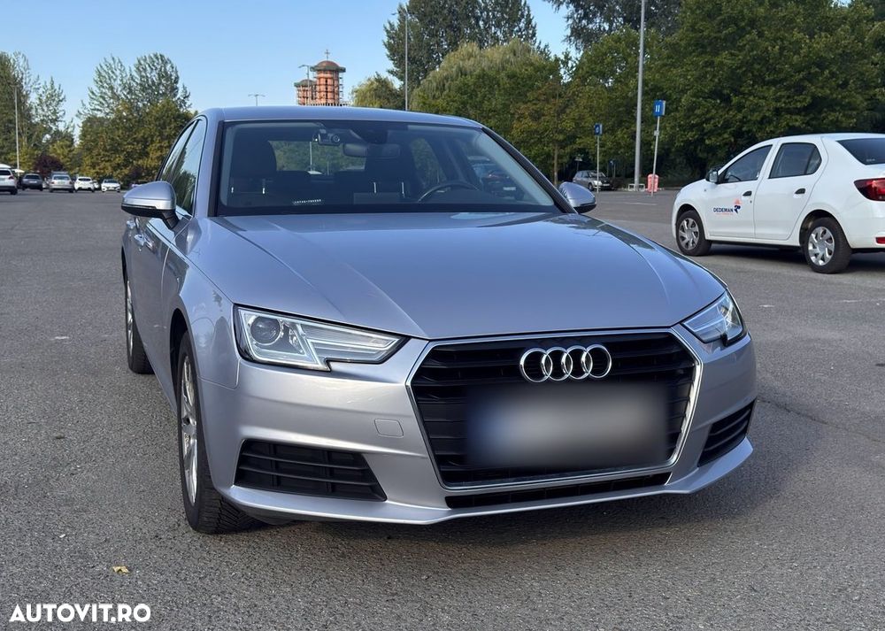 Audi A4 Limuzina 2.0 TDI S tronic - 4