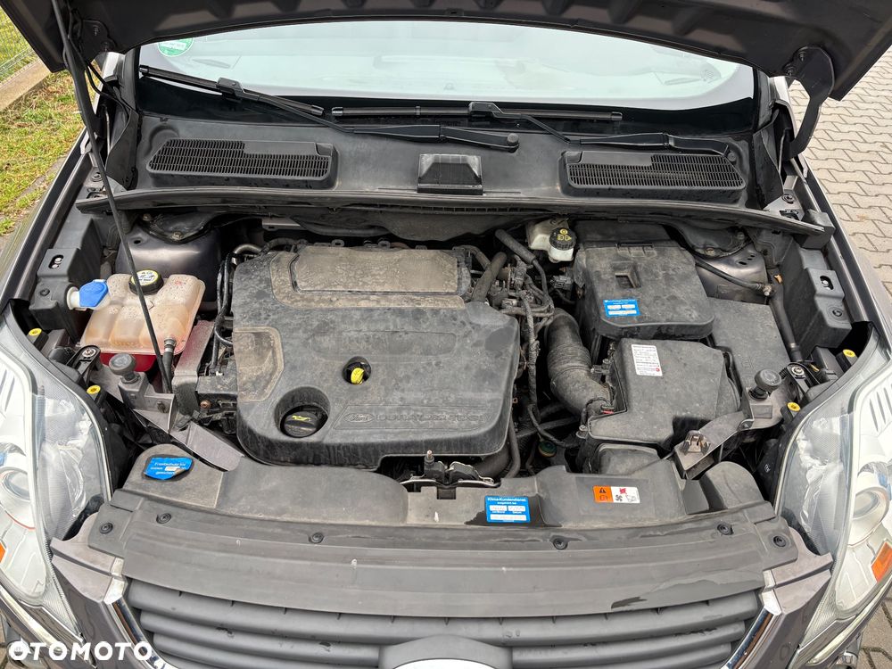 Ford Kuga 2.0 TDCi 4x4 Titanium - 31