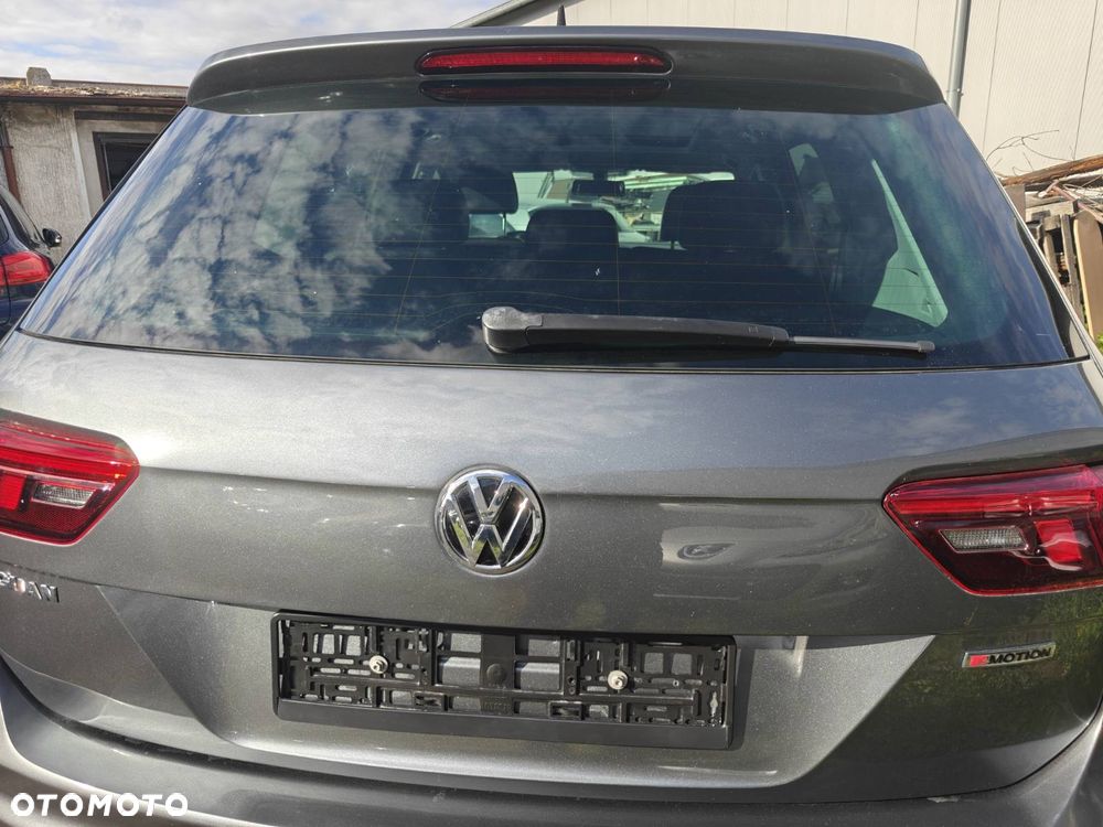Volkswagen Tiguan - 5