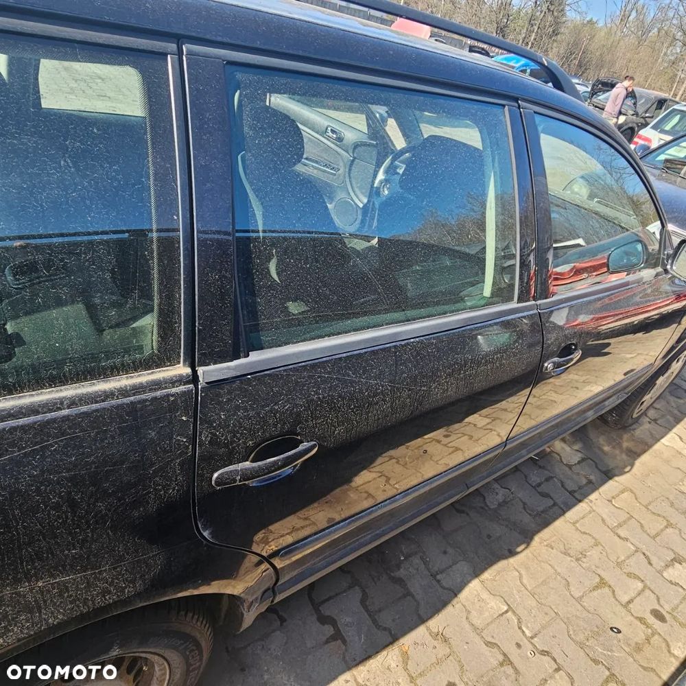 VOLKSWAGEN PASSAT kombi 1999r 1,9 D 66 kW / 90 KM (kod lak: LC9Z) pojazd na części: maska, zderzak, drzwi, szyby, lusterka, chłodnica ... - 13