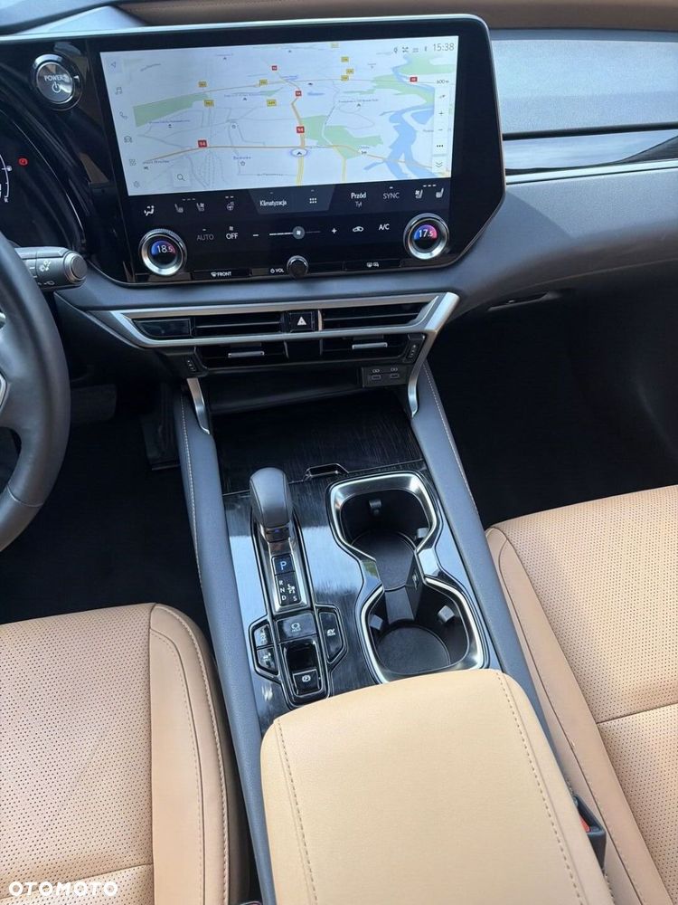 Lexus RX - 16