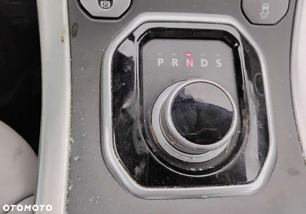 Land Rover Range Rover Evoque - 18