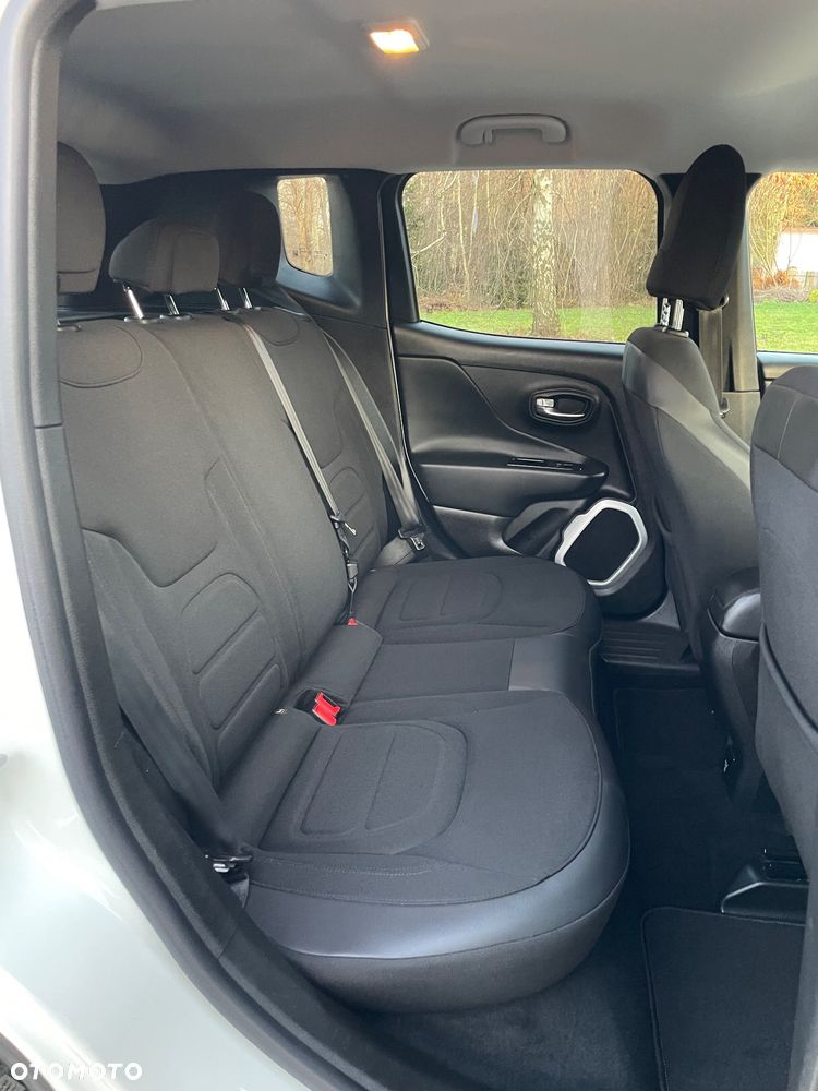 Jeep Renegade 1.4 MultiAir Limited - 16
