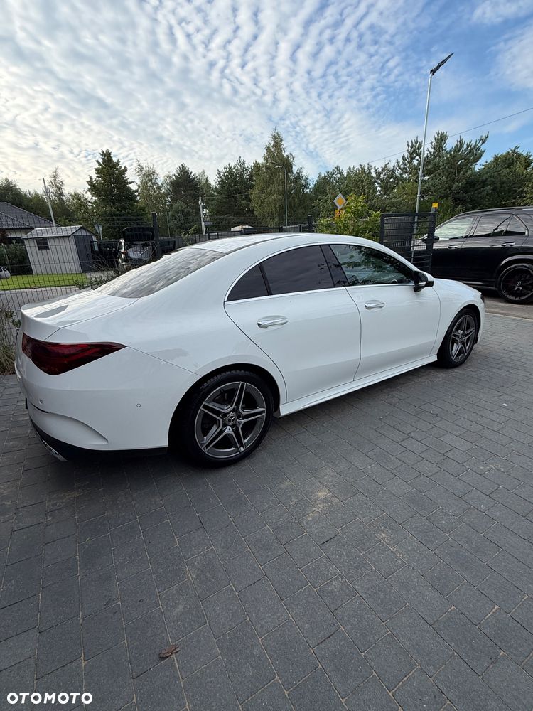Mercedes-Benz CLA 200 AMG Line 7G-DCT - 3