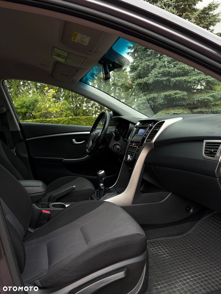 Hyundai i30 1.6 CRDi BlueDrive Comfort - 8