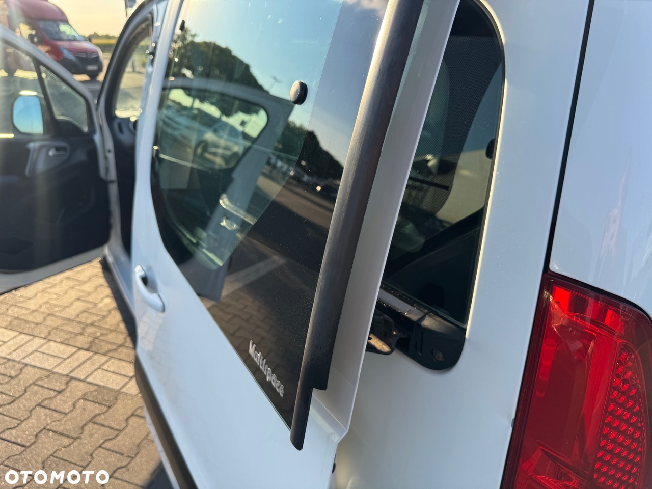 Citroën Berlingo 1.6 HDi Exclusive - 30