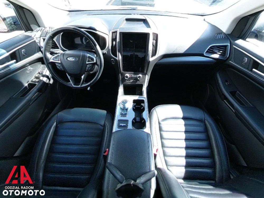 Ford Edge - 13
