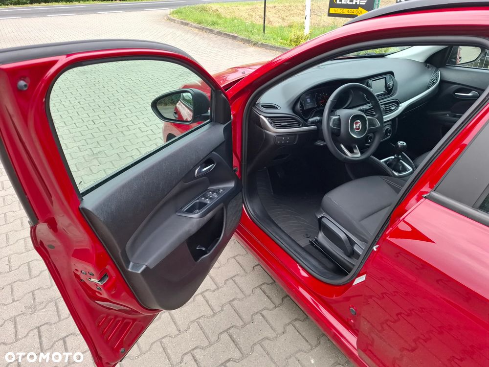 Fiat Tipo 1.4 16V More - 10