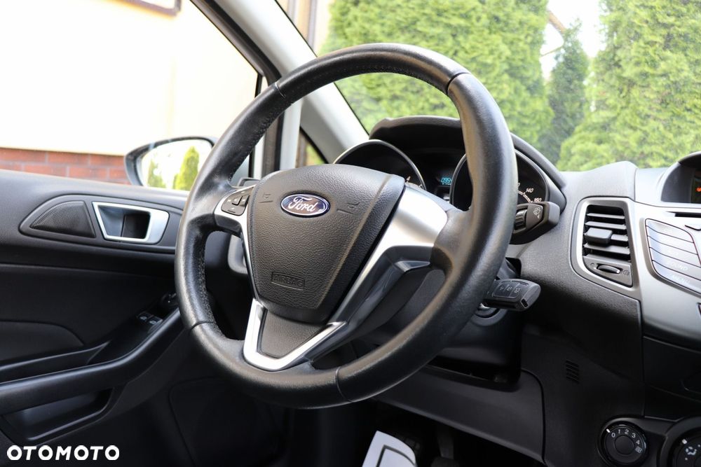 Ford Fiesta - 12