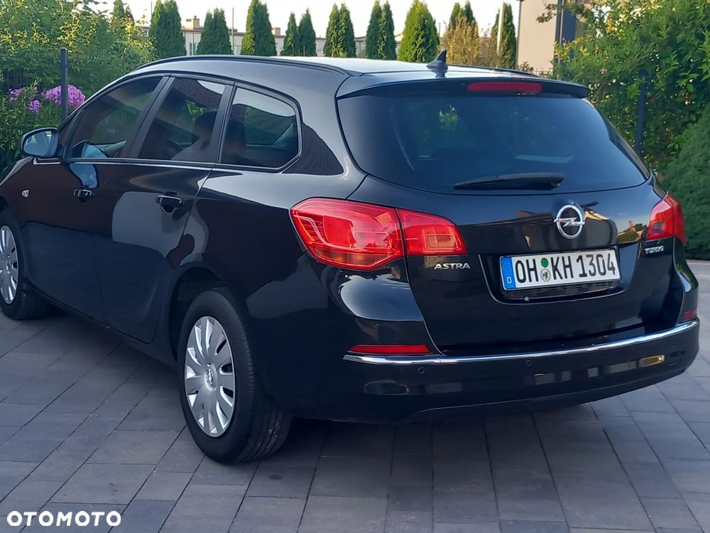 Opel Astra 1.4 Turbo ENERGY - 24
