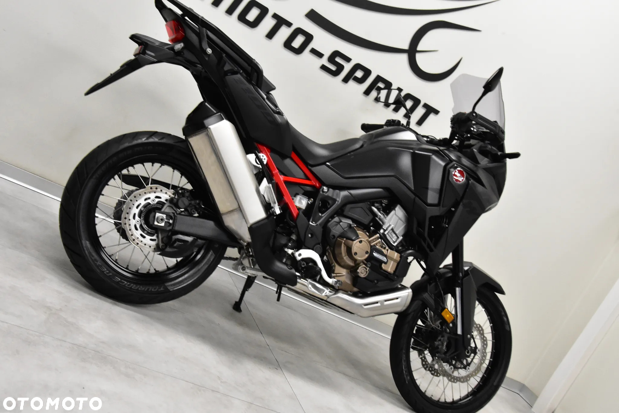 Honda CRF - 9