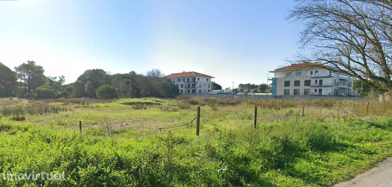 Terreno urbano de 7046m2 | Área de construção 50% perto do Mar - Grande imagem: 3/6