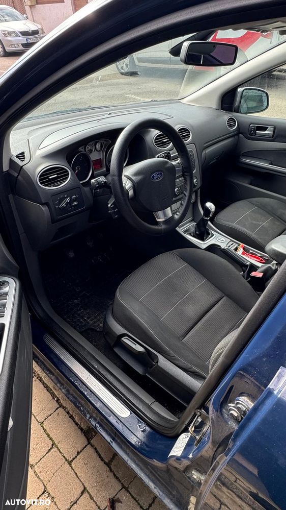 Ford Focus 1.8 TDCI Anniversary - 5