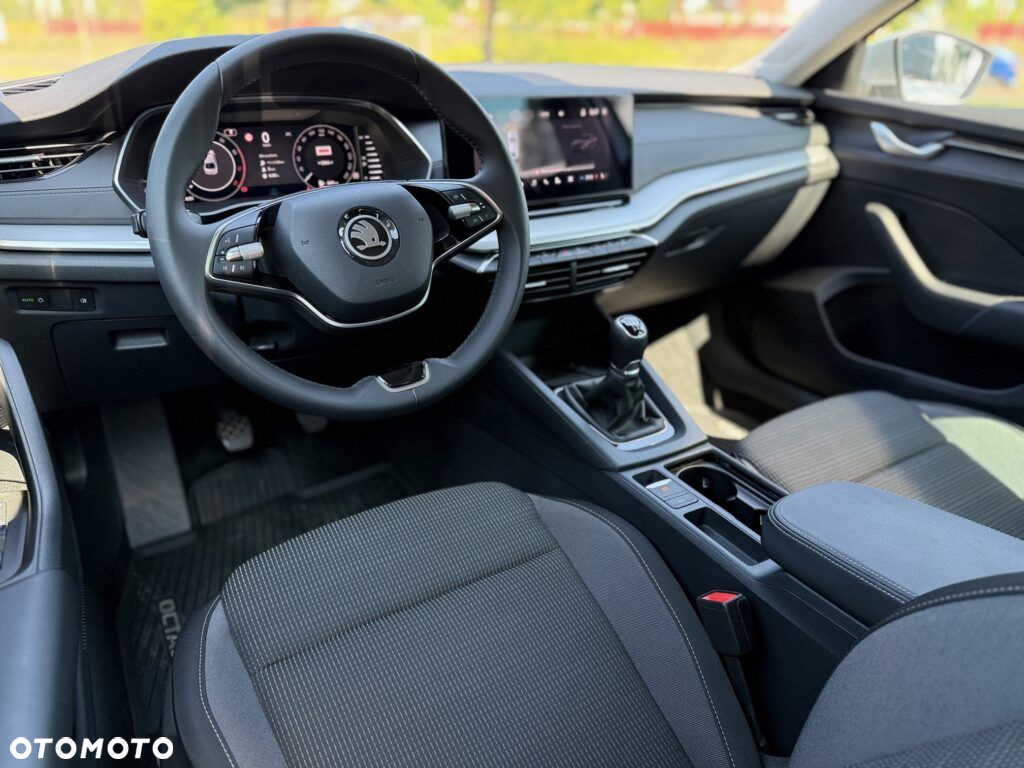 Skoda Octavia 1.5 TSI Selection - 20