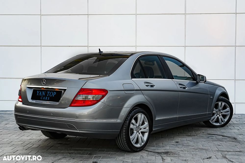 Mercedes-Benz C - 2