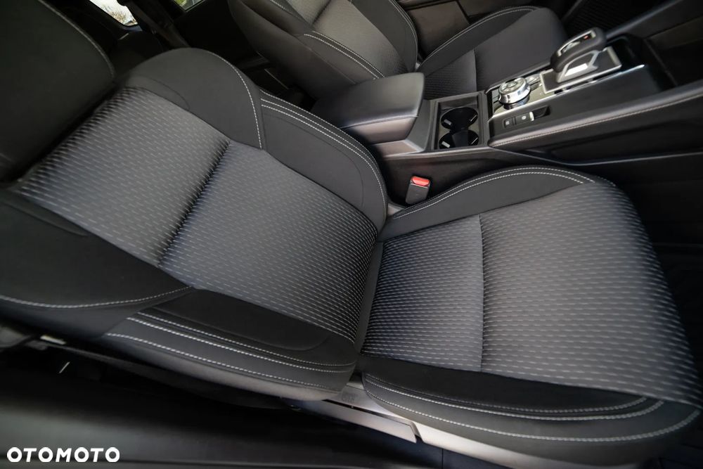 Mitsubishi Outlander - 40