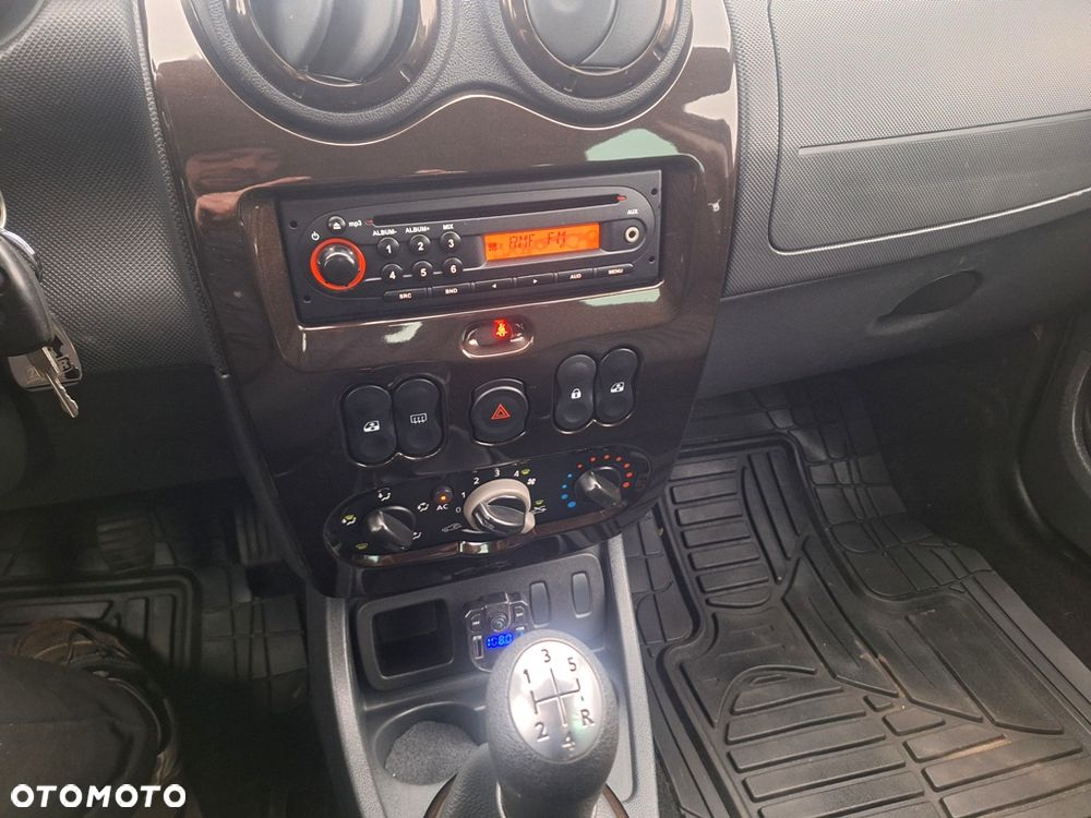 Dacia Duster 1.5 dCi Ambiance - 26