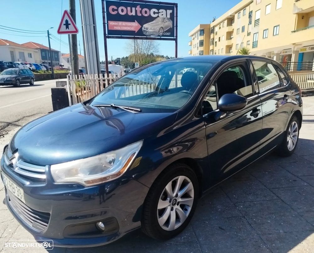 Citroën C4 e-HDi 115 Exclusive - 1