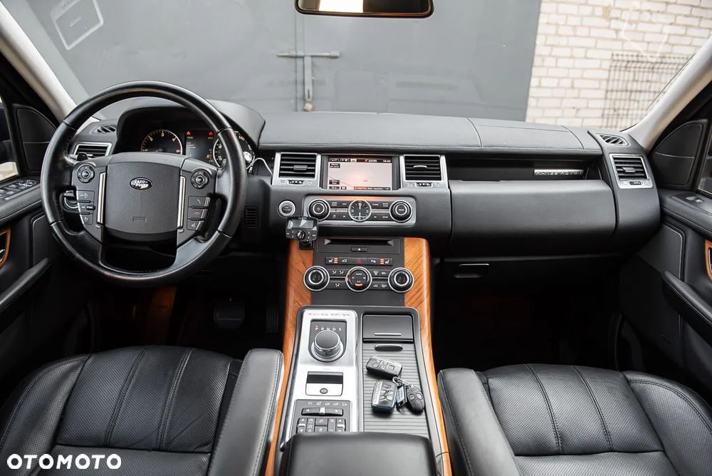 Land Rover Range Rover Sport SDV6 Autobiography - 6