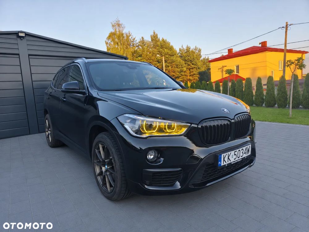 BMW X1 sDrive18d Advantage sport - 3