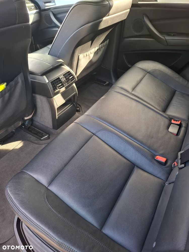 BMW X6 - 10