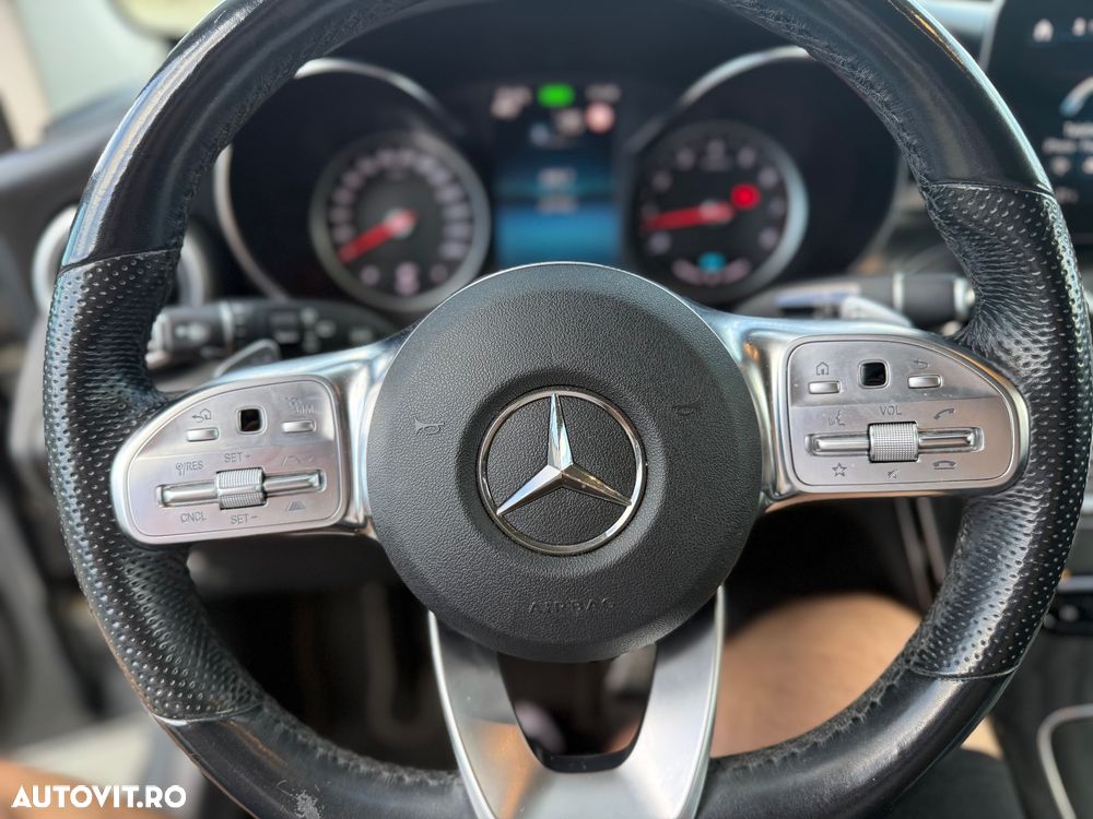 Mercedes-Benz GLC 200 4MATIC MHEV - 9