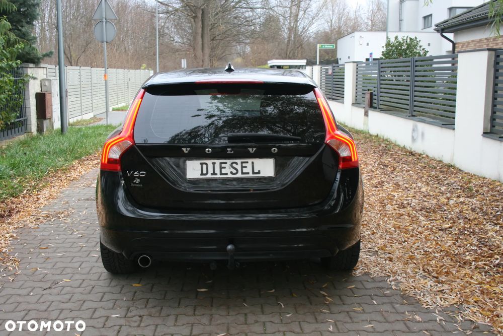 Volvo V60 D3 Drive-E Dynamic Edition (Momentum) - 36