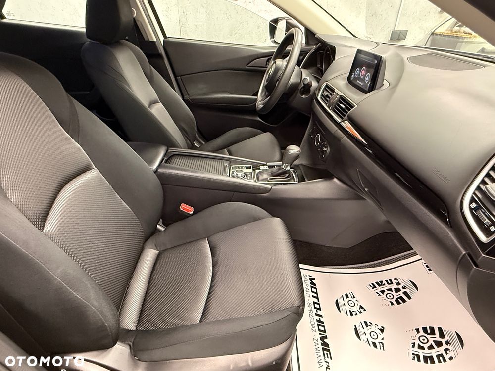 Mazda 3 - 17
