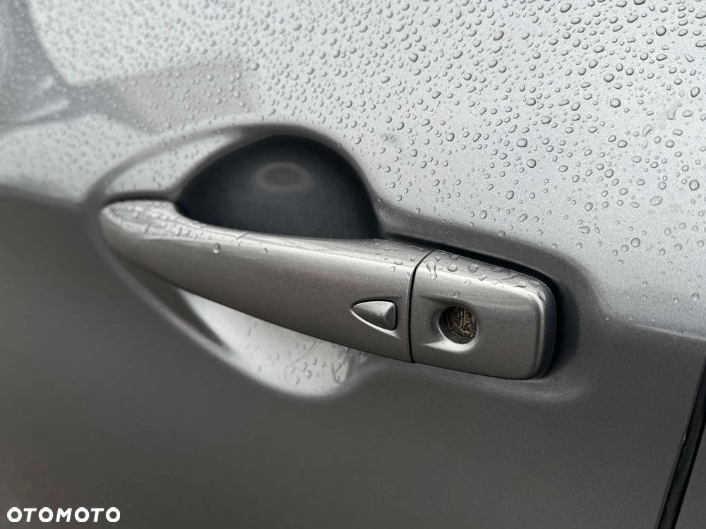 Nissan Qashqai 1.2 DIG-T Tekna EU6 - 12