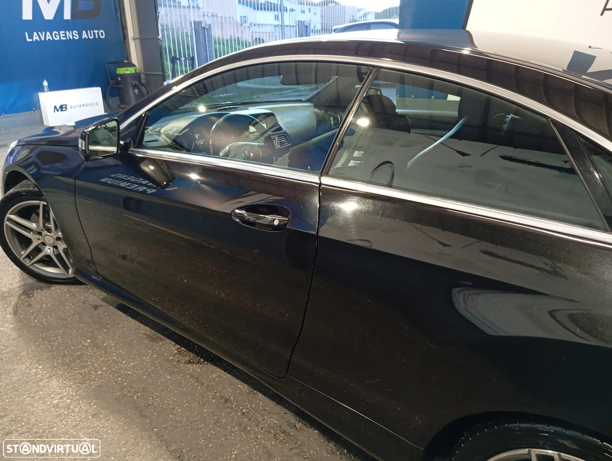 Mercedes-Benz E 220 CDI Coupe 7G-TRONIC - 25