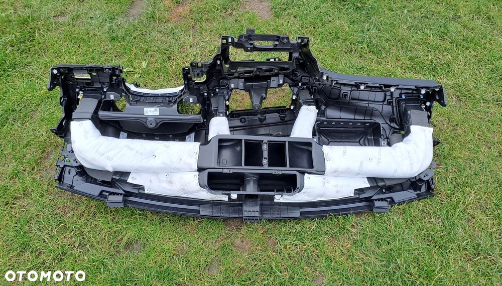 KIA CEED III LIFT 21-23 DESKA ROZDZIELCZA KONSOLA KOKPIT EU - 12