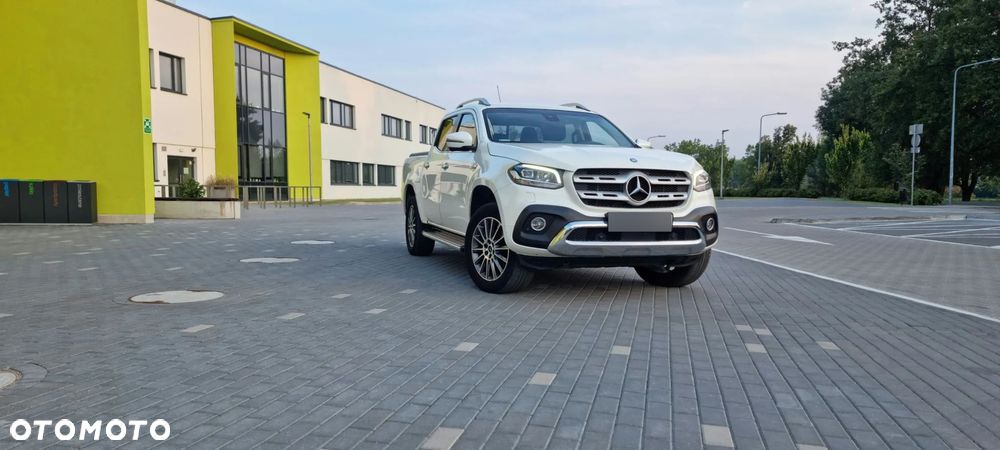 Mercedes-Benz Klasa X - 1