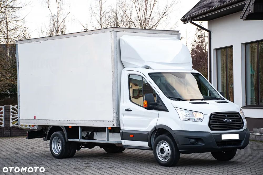 Ford Transit - 9